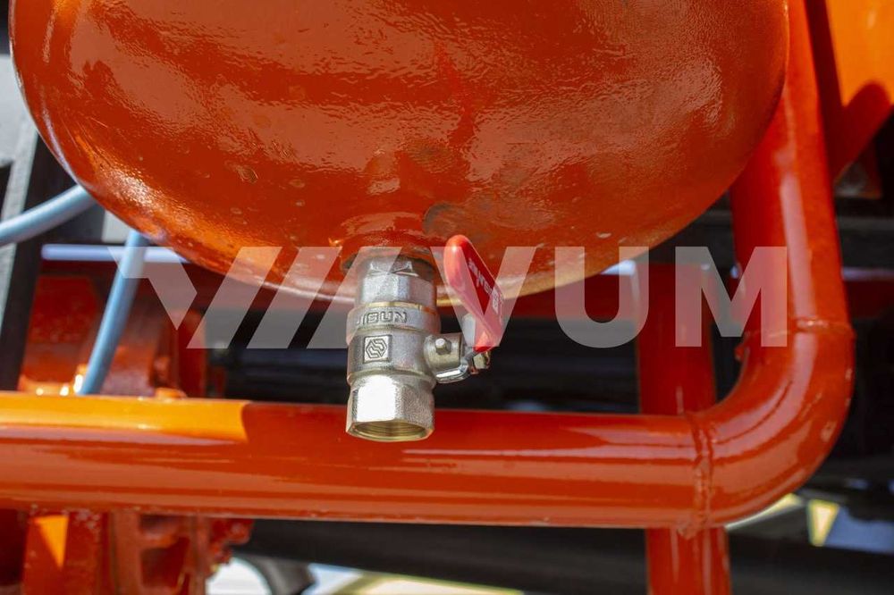 FAW Tiger V Kanallarni tozalash mashinasi (Ассенизатор, Гавновоз) 6 m³