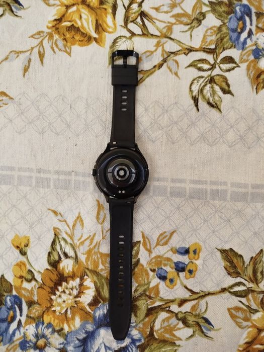 Смарт часовник с wearOS