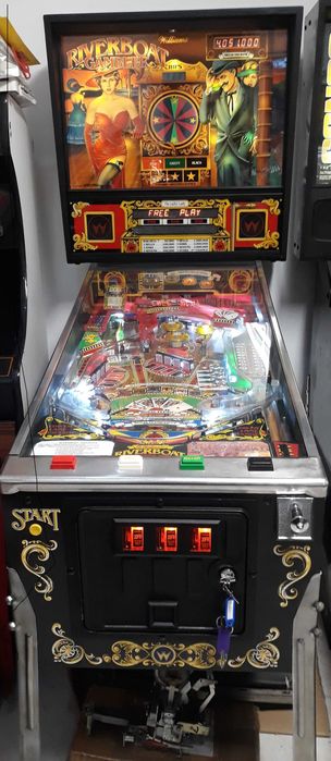 Pinball Flipper Riverboat Gambler