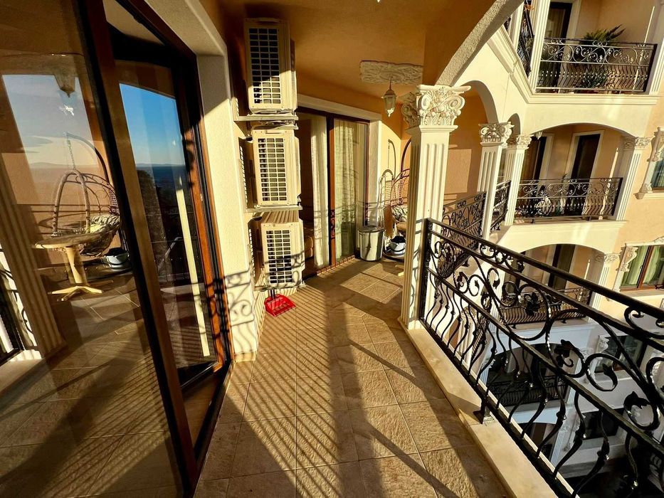 Продава се Тристаен апартамент в Несебър - 114 кв.м за 2325 €/кв.м - Снимка #15