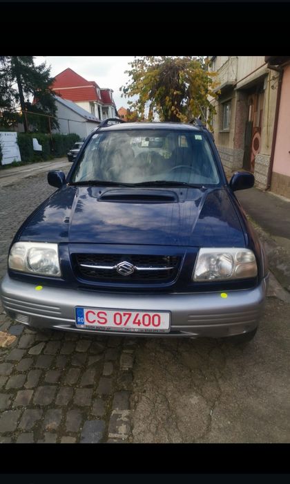 Vând Suzuki Grand Vitara diesel motor Mazda