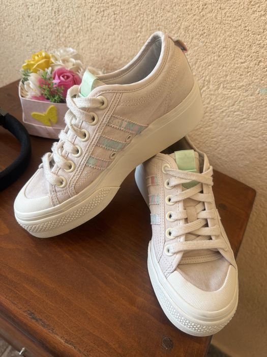 Кецове   Адидас