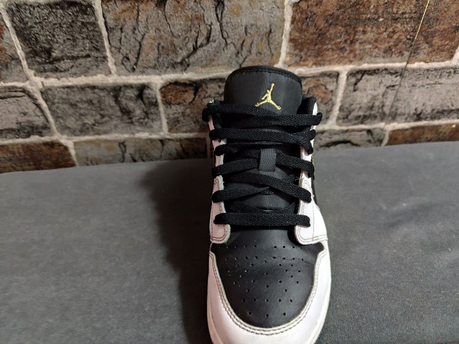Jordan 1 low mărimea 39 (24.5 cm)
