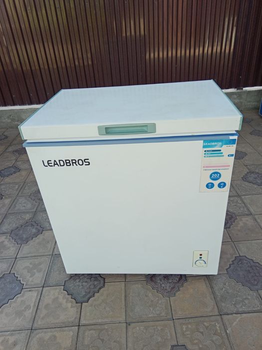 Морозильник продается