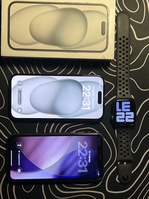 iPhone 15 ; iPhone 11