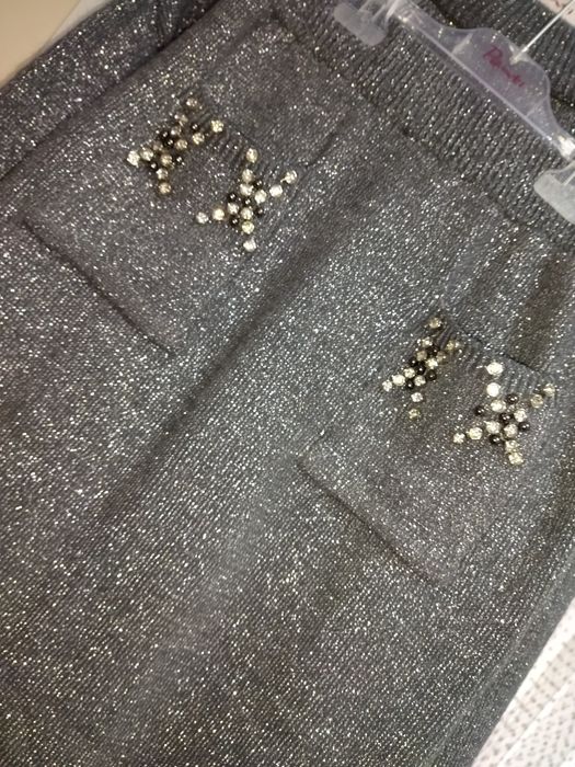 Кофта и юбка очень красивая и теплая