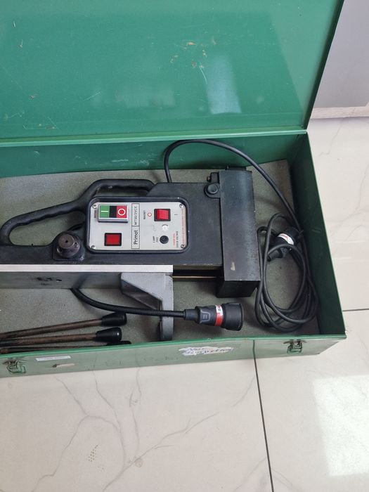 Suport magnetic mașină de găurit, carotă