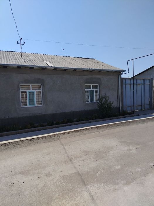 Срочно уй сотилади 2,7 соток 4 хона Бектемир тумани
