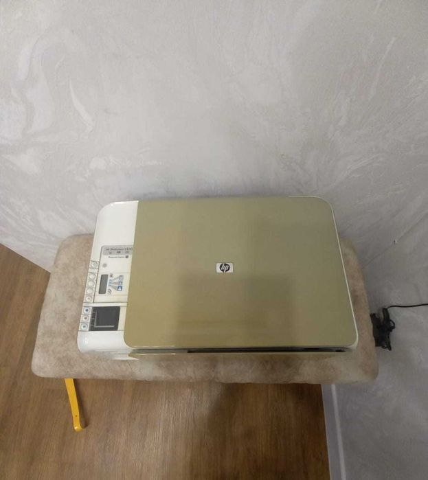 Продам принтер HP