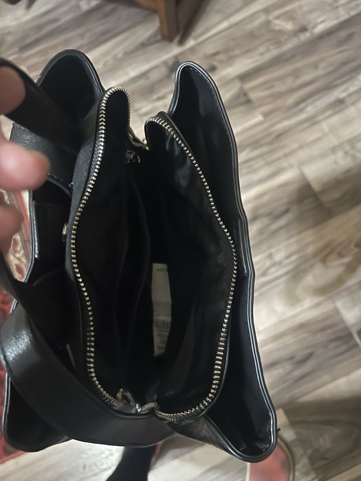 Rucsac Desigual cu model floral