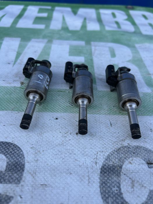 Injectoare Ford Focus 3 1.0 benzină Ecoboost 2013