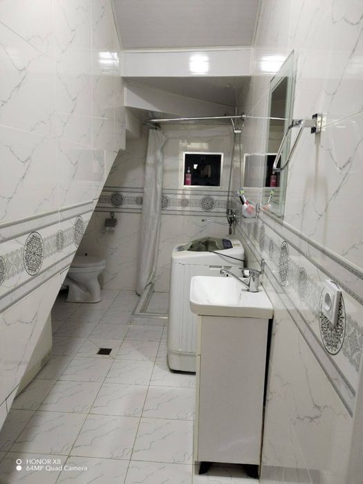 Кибрай туман бетонкадан 4-5 км кирганда Ункургонда 1,6 сотих участка