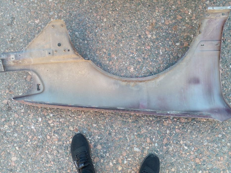 Продам крыло от Ауди