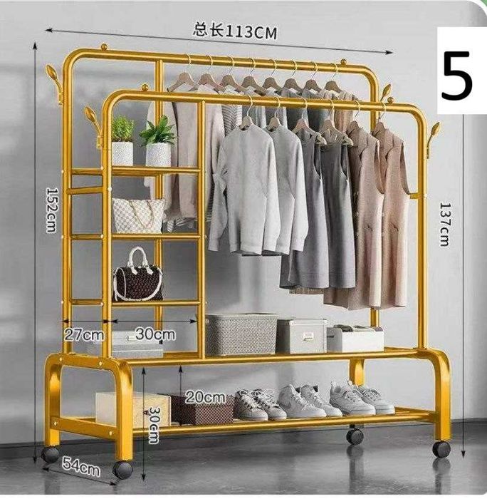 Металлическая вешалка Metall kiyim iladigan stend + poyabza