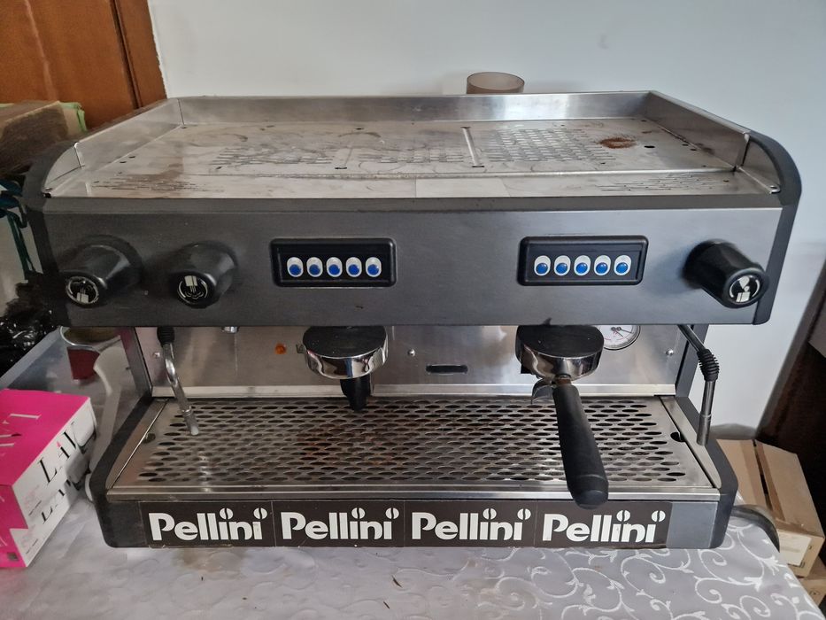 Espressor cafea 2 brate, servisat, Cafea de calitate, spuma lapte, cea