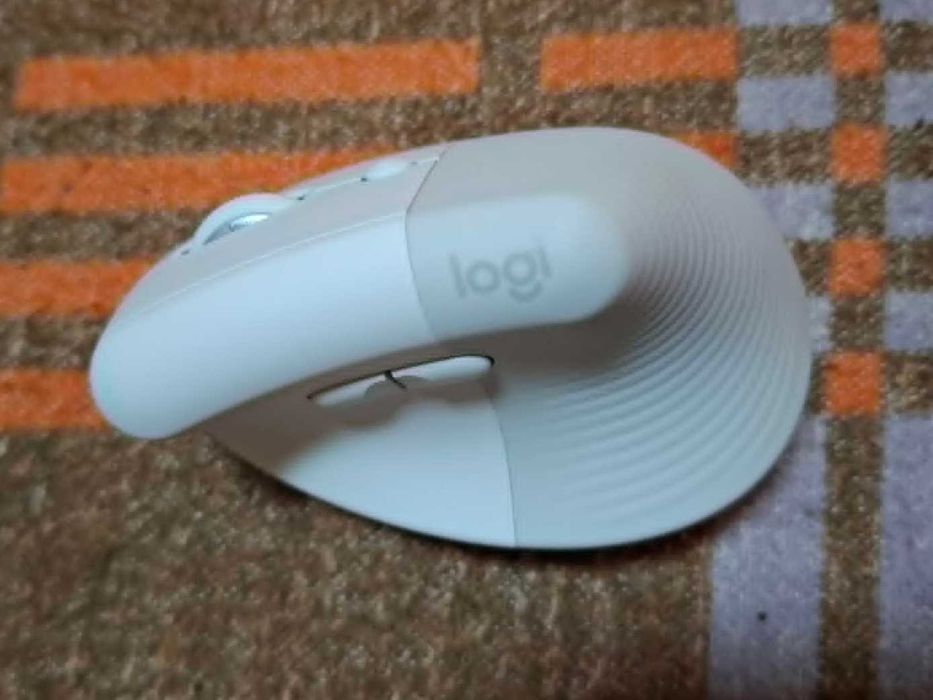 Mouse Logitech Lift for Mac ( 2 buc )