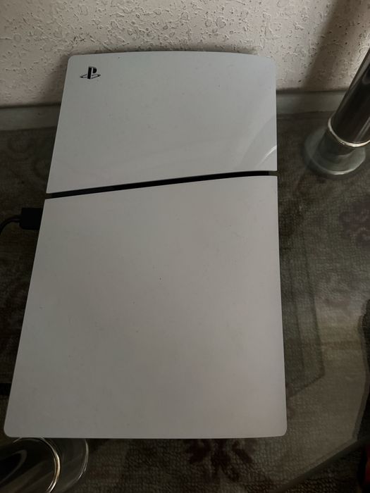 Playstation 5slim 1Tb 2ta jostik blan