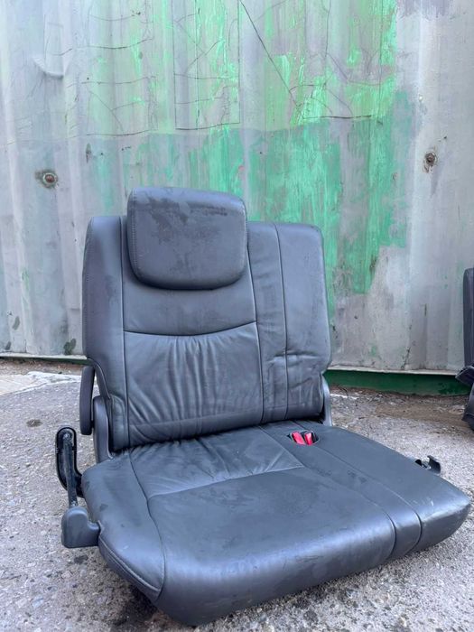 Третий ряд сиденье