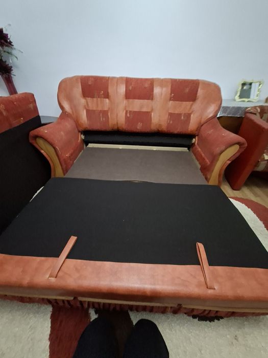 Canapea extensilă(2persoane)