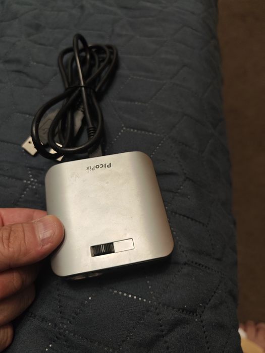 Mini videoproiector Philips Picopix PPX2055