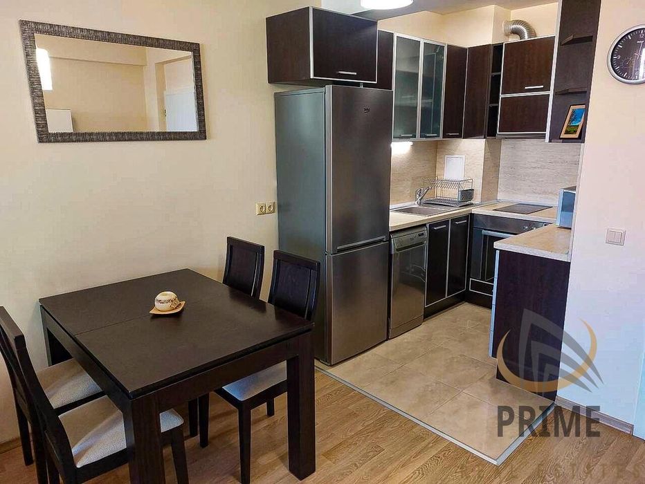 Дава се под наем Двустаен апартамент в Бургас, Изгрев - 60 кв.м за 510 € - Снимка #3