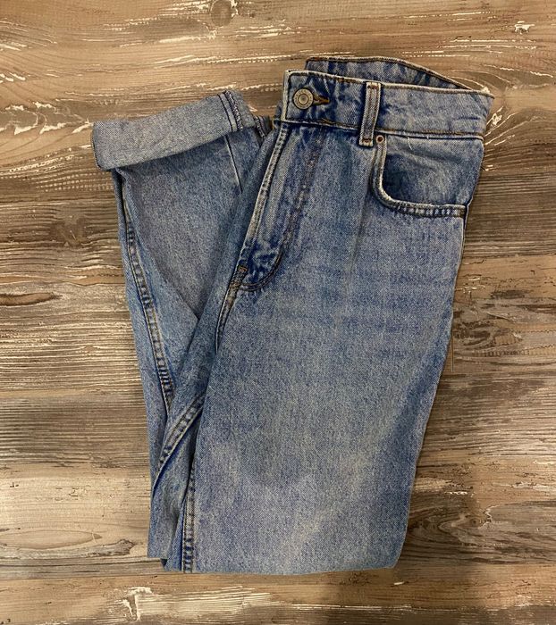 Bershka дънки mom fit с висока талия