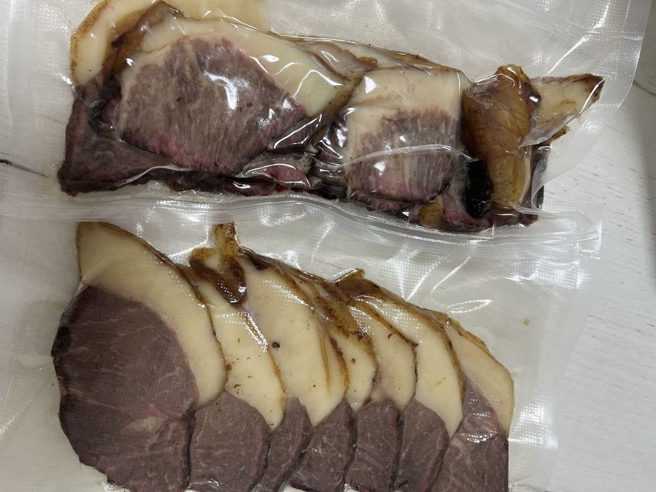 Қазы , мясо конины копченное