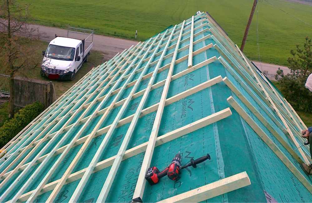 Oferim consultanță gratuită firmă pentru montaj acoperișuri Reparatii