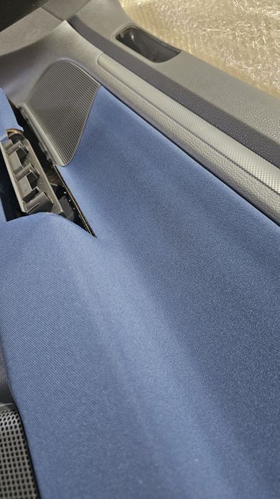 fata usa noua originala volkswagen golf 5 (dreapta fata/ 2usi)

cod oe