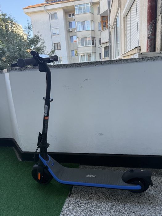 Електрическа тротинетка Ninebot Segway C2 Pro