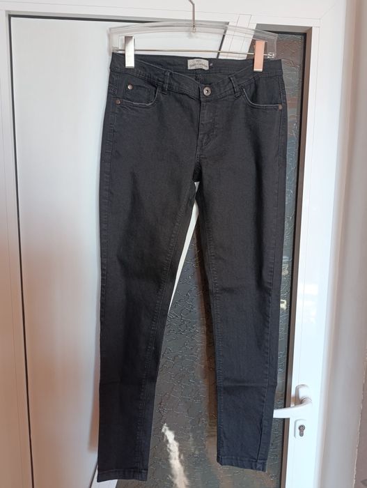 Дамски дънки и панталони размер 38 и 40