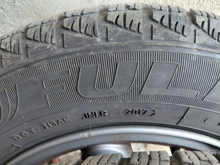 Зимни гуми с джанти