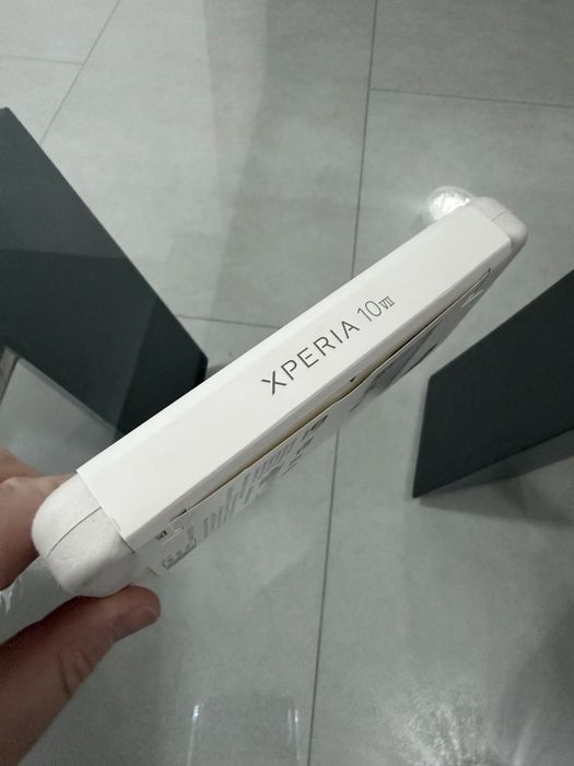 Sony Xperia 10 VII white 128Gb / 8GB RAM • NOU / SIGILAT •