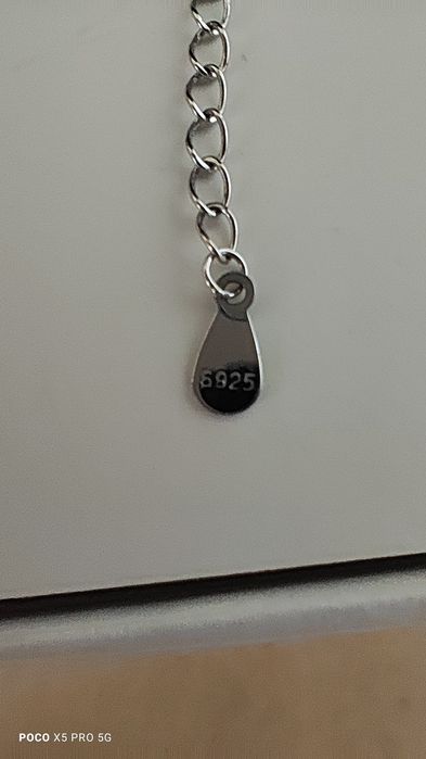 Сребърно колие с две сърца – чисто ново