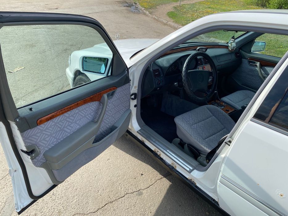 Продам Мерседес W202