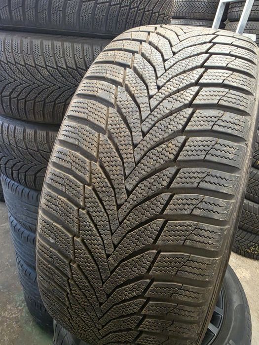 4 бр зични 245/40/19 Nexen