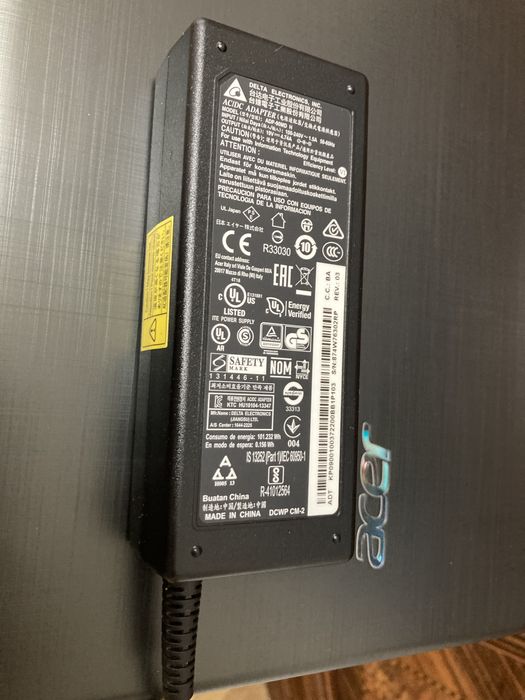 Продам Ноутбук Acer Aspire E15 E5-575G