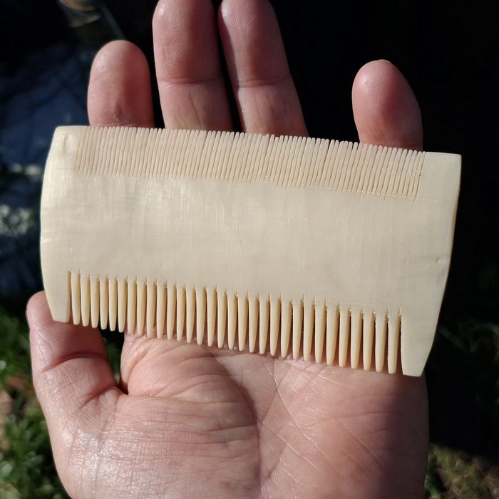 Pieptene vechi pentru păduchi, pieptene din os