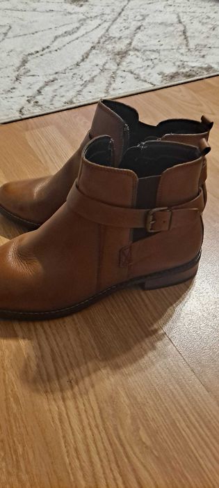 Botine piele mărimea 39