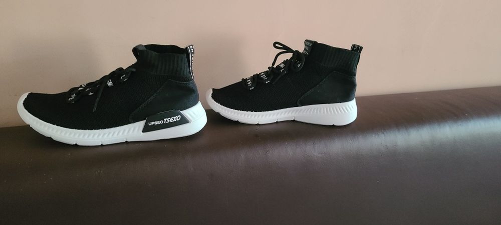 Продавам маратонки 36 номер