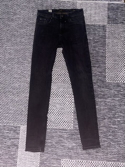 Blugi Negri Colins