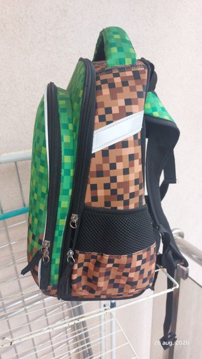 Ghiozdan Minecraft pentru pasionați