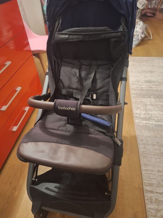 Vând cărucior tip troller transport avion, preț fix