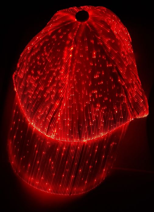 Продам светящаяся кепка