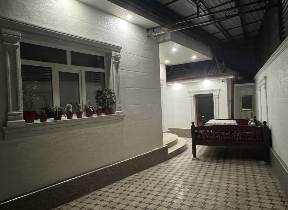 Продается участок на бадамзаре в центре города