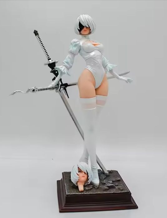 Vând Figurina Yorha din jocul Nier Automata, Noua