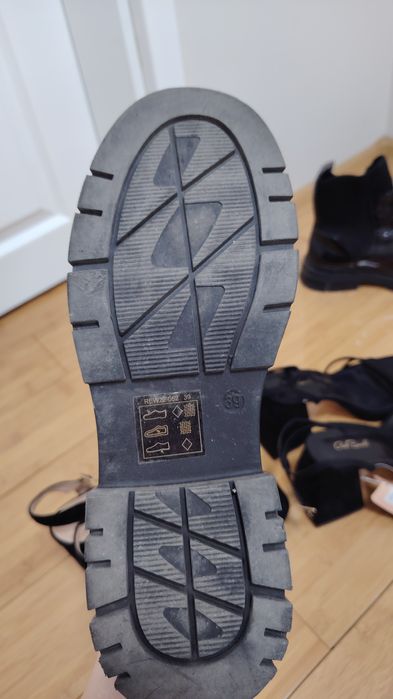 лачени боти  N39