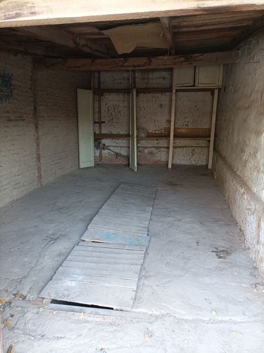 Гараж за Шодликом