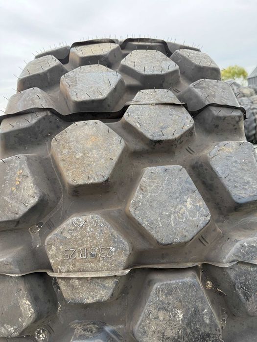 Anvelopa 23.5r25 Continental Second Hand pt Vola/Dumper