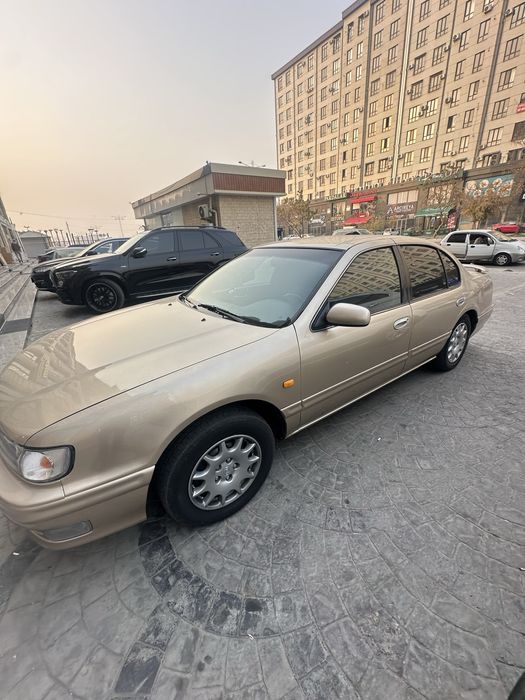 Nissan maksima srochni sotiladi